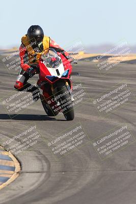 media/May-10-2025-Race Pace (Sat) [[db32fef2da]]/Vested/2-Turns 9 and 10 (810am)/